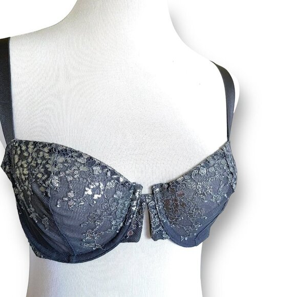 Victorias Secret 34C Bra Gray Metallic Silver Lace Very Sexy Unlined Balconette - Picture 2 of 7